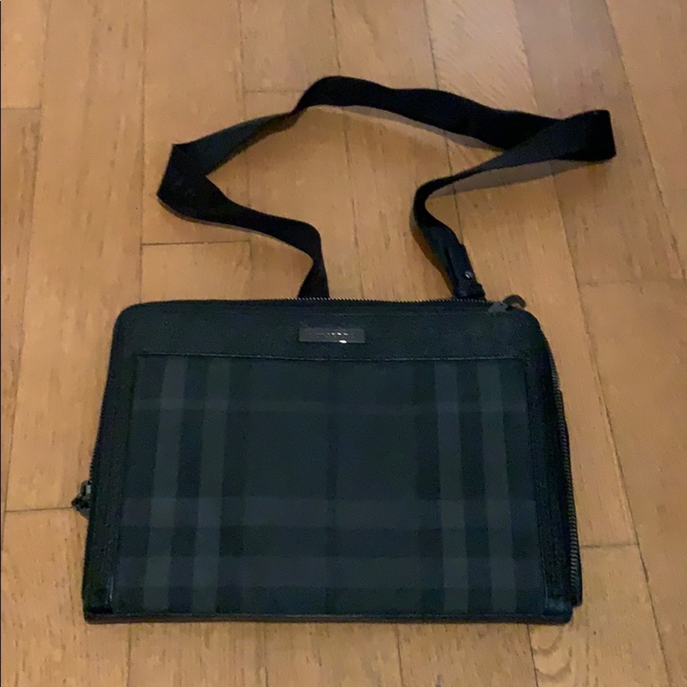 Laptop bag